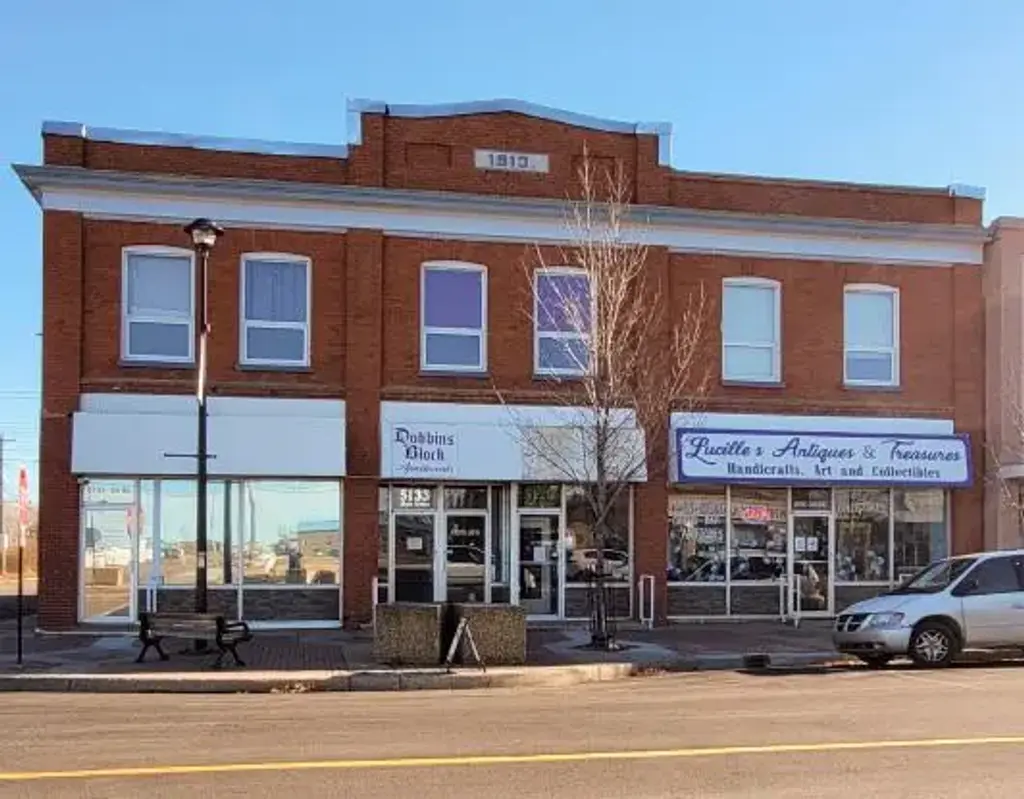 5127 - 50 Street, Vegreville